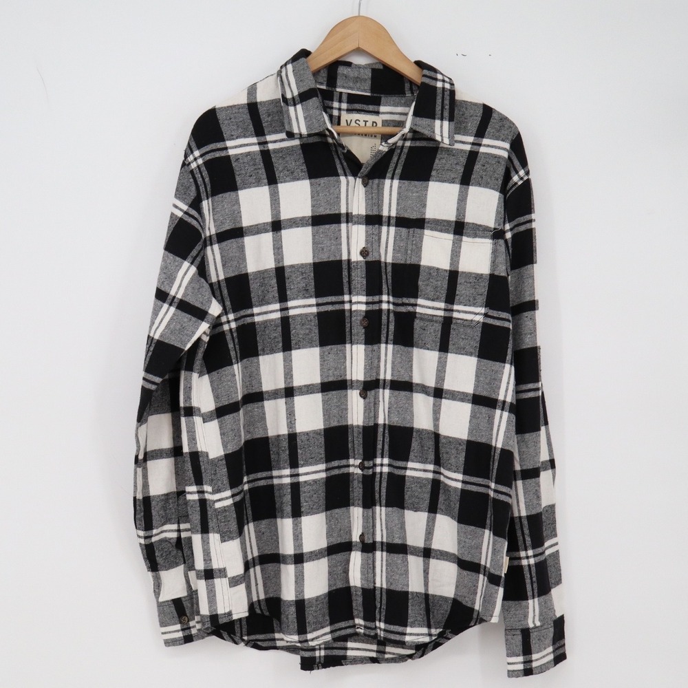 VSTR Button Down Mens L Premium Black White Plaid Long Sleeve Flannel Excellent